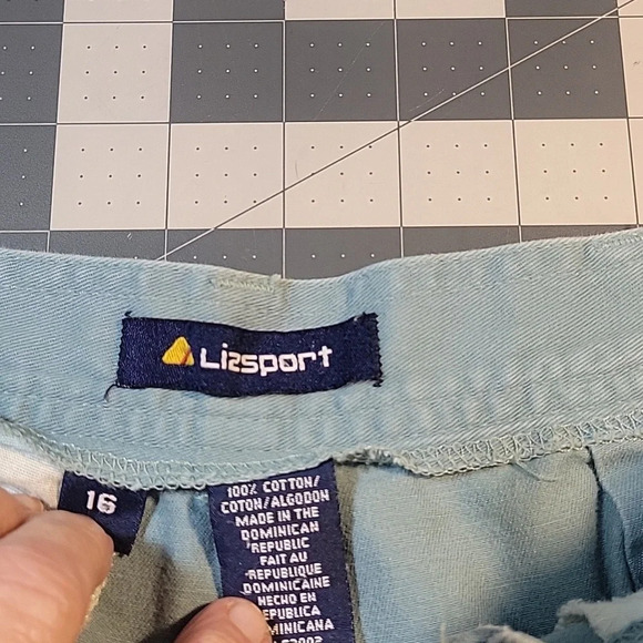LIZSPORT Blue Women's‎ Pleated Shorts Size 16 - Picture 8 of 8